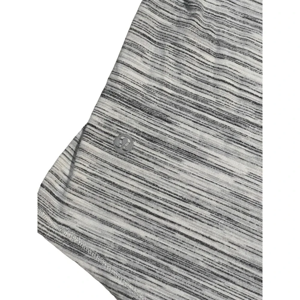 Lululemon Slay The Studio 2-In-1‎ Tank Women's Size 4 Gray Lime Green Strappy